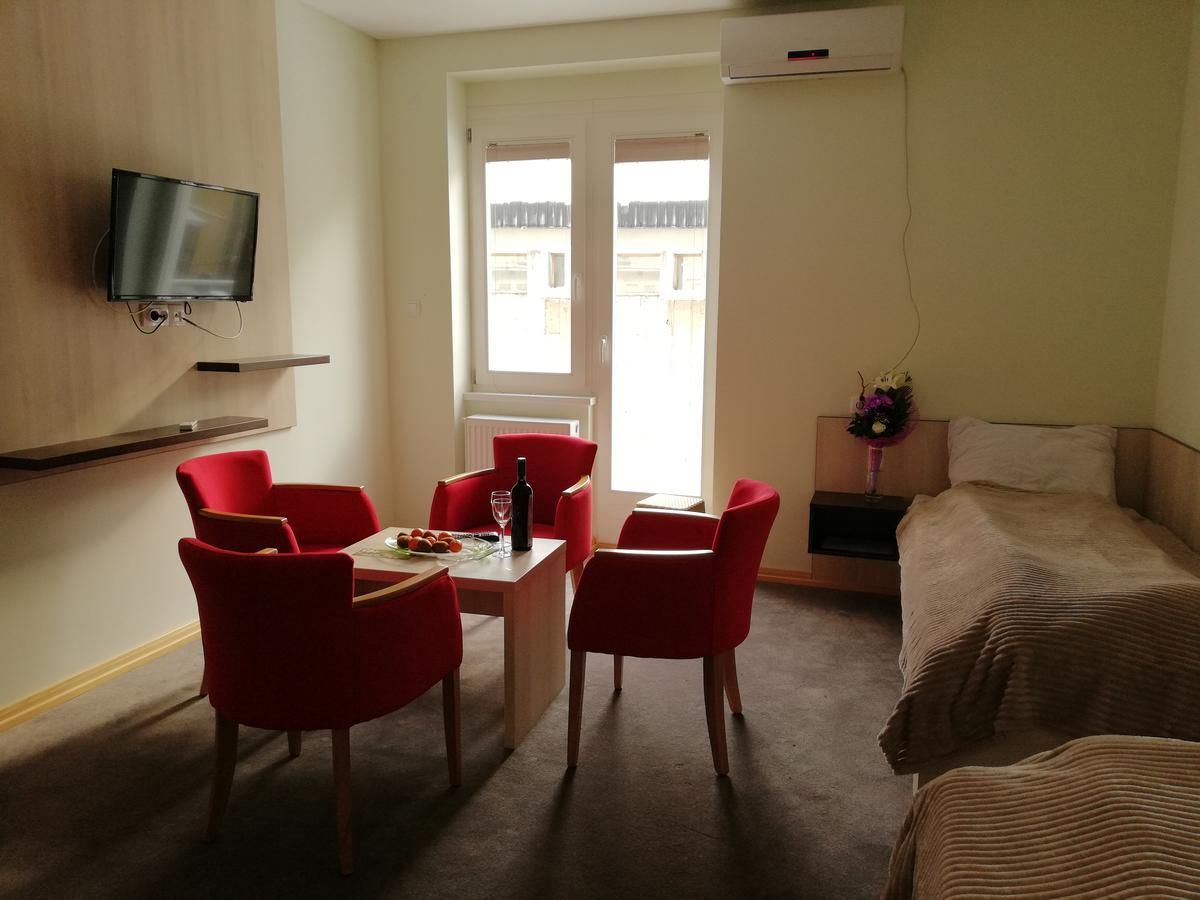Apartments Mavesa Vrnjačka Banja Екстериор снимка